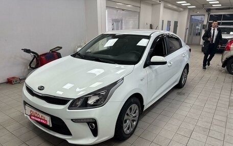 KIA Rio IV, 2020 год, 1 750 000 рублей, 2 фотография