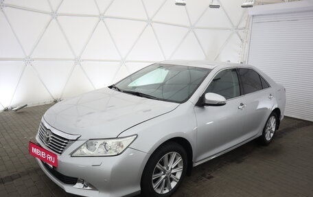 Toyota Camry, 2014 год, 1 643 000 рублей, 7 фотография