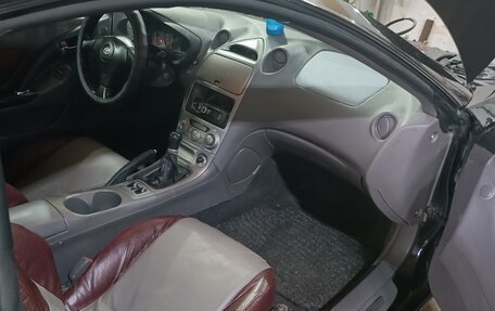 Toyota Celica VII рестайлинг, 2000 год, 700 000 рублей, 19 фотография