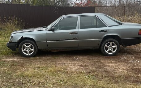 Mercedes-Benz W124, 1988 год, 115 000 рублей, 4 фотография