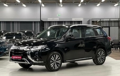 Mitsubishi Outlander III рестайлинг 3, 2022 год, 3 700 000 рублей, 1 фотография