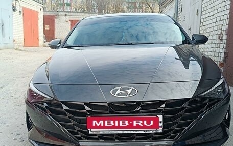 Hyundai Elantra, 2022 год, 3 350 000 рублей, 3 фотография