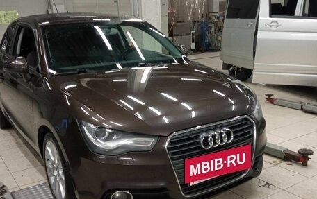 Audi A1, 2011 год, 1 015 000 рублей, 2 фотография