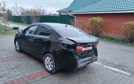 KIA Rio III рестайлинг, 2013 год, 400 000 рублей, 3 фотография