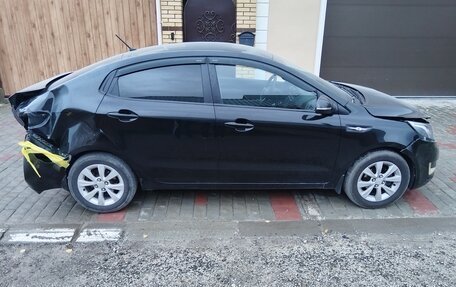 KIA Rio III рестайлинг, 2013 год, 400 000 рублей, 6 фотография