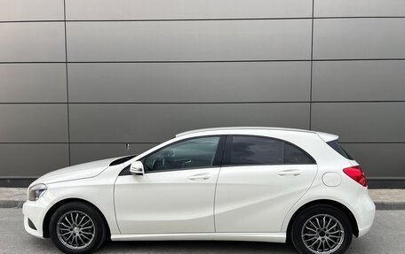 Mercedes-Benz A-Класс, 2014 год, 1 390 000 рублей, 2 фотография