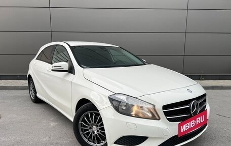 Mercedes-Benz A-Класс, 2014 год, 1 390 000 рублей, 7 фотография