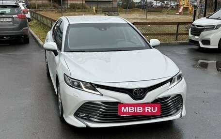 Toyota Camry, 2018 год, 2 740 000 рублей, 12 фотография