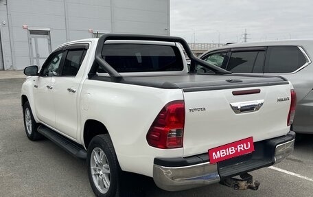 Toyota Hilux VIII, 2018 год, 3 700 000 рублей, 2 фотография