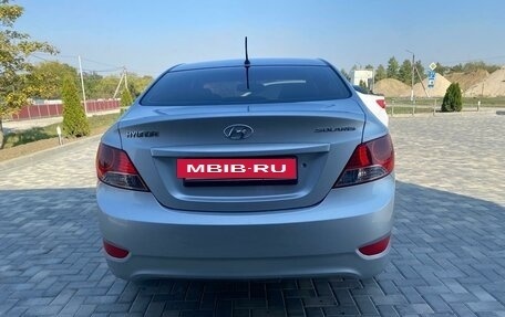 Hyundai Solaris II рестайлинг, 2011 год, 995 000 рублей, 6 фотография