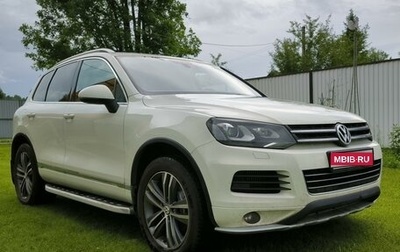 Volkswagen Touareg III, 2011 год, 2 300 000 рублей, 1 фотография