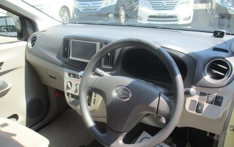 Daihatsu Mira e:S I рестайлинг, 2012 год, 580 077 рублей, 10 фотография