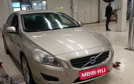 Volvo S60 III, 2013 год, 1 150 000 рублей, 2 фотография