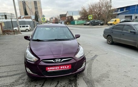 Hyundai Solaris II рестайлинг, 2012 год, 920 000 рублей, 7 фотография