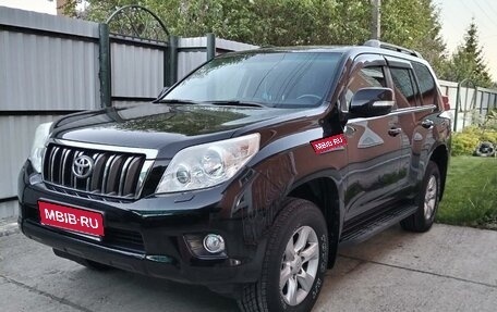 Toyota Land Cruiser Prado 150 рестайлинг 2, 2013 год, 3 000 000 рублей, 1 фотография