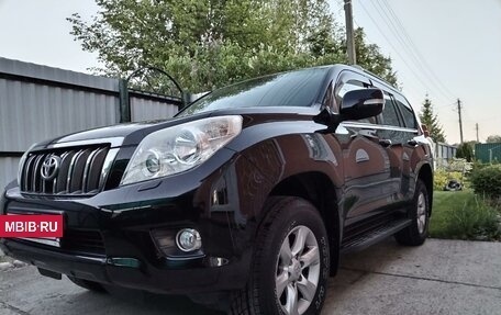 Toyota Land Cruiser Prado 150 рестайлинг 2, 2013 год, 3 000 000 рублей, 4 фотография