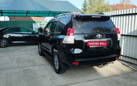 Toyota Land Cruiser Prado 150 рестайлинг 2, 2013 год, 3 000 000 рублей, 7 фотография