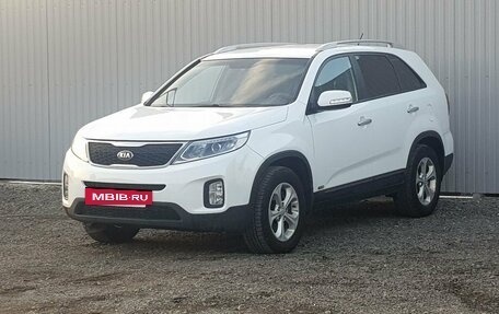 KIA Sorento II рестайлинг, 2015 год, 1 995 000 рублей, 2 фотография