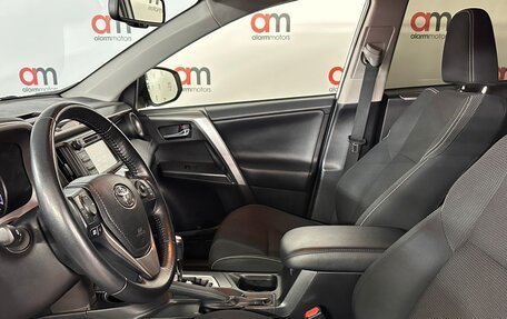 Toyota RAV4, 2016 год, 2 219 000 рублей, 8 фотография