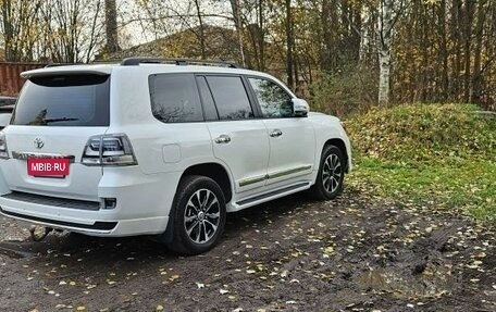 Toyota Land Cruiser 200, 2012 год, 4 480 000 рублей, 3 фотография