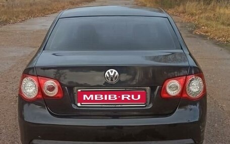 Volkswagen Jetta VI, 2007 год, 440 000 рублей, 2 фотография