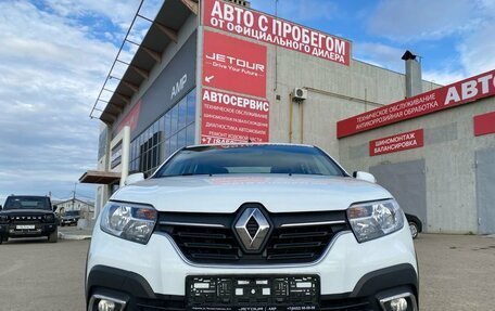 Renault Logan II, 2021 год, 1 370 000 рублей, 2 фотография