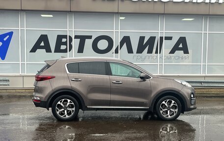 KIA Sportage IV рестайлинг, 2018 год, 2 439 000 рублей, 2 фотография