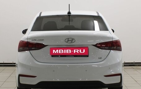 Hyundai Solaris II рестайлинг, 2019 год, 1 529 900 рублей, 6 фотография