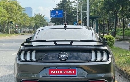 Ford Mustang VI рестайлинг, 2020 год, 4 200 000 рублей, 5 фотография