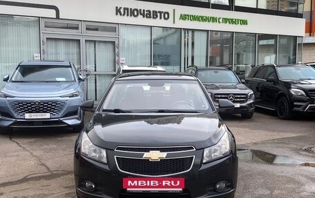 Chevrolet Cruze II, 2011 год, 699 000 рублей, 2 фотография