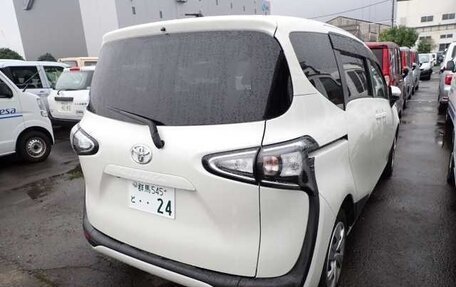 Toyota Sienta II, 2020 год, 1 550 000 рублей, 3 фотография