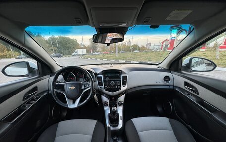 Chevrolet Cruze II, 2012 год, 949 000 рублей, 18 фотография