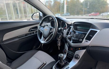 Chevrolet Cruze II, 2012 год, 949 000 рублей, 24 фотография