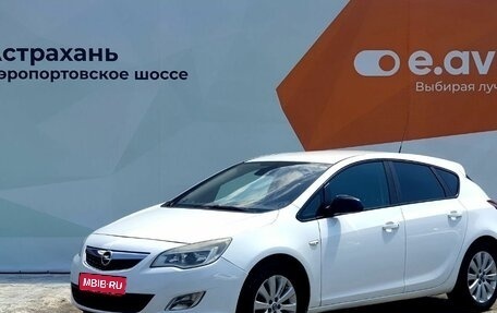 Opel Astra J, 2011 год, 749 000 рублей, 1 фотография