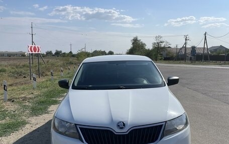 Skoda Rapid I, 2015 год, 850 000 рублей, 6 фотография