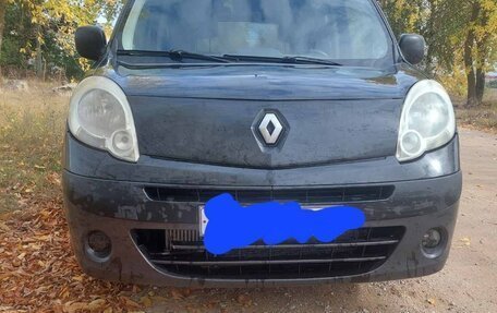 Renault Kangoo II рестайлинг, 2010 год, 399 000 рублей, 3 фотография