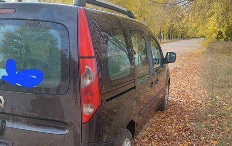 Renault Kangoo II рестайлинг, 2010 год, 399 000 рублей, 6 фотография