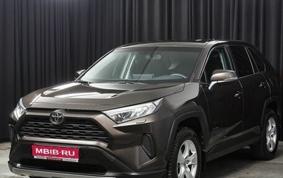 Toyota RAV4, 2021 год, 3 450 000 рублей, 1 фотография