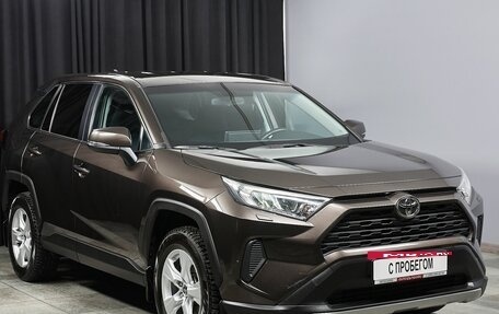 Toyota RAV4, 2021 год, 3 450 000 рублей, 3 фотография