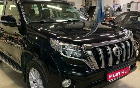 Toyota Land Cruiser Prado 150 рестайлинг 2, 2013 год, 3 400 000 рублей, 2 фотография