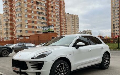 Porsche Macan I рестайлинг, 2016 год, 3 850 000 рублей, 4 фотография