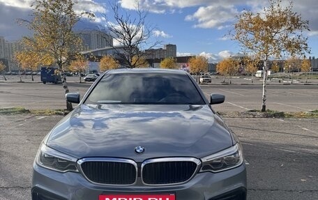 BMW 5 серия, 2018 год, 3 850 000 рублей, 4 фотография