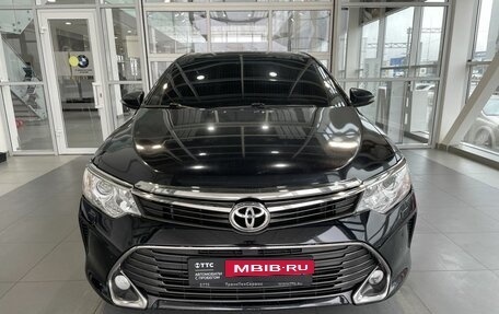 Toyota Camry, 2015 год, 2 224 000 рублей, 2 фотография