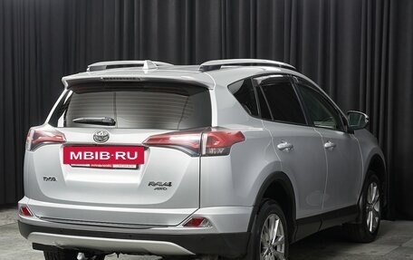 Toyota RAV4, 2016 год, 2 998 000 рублей, 4 фотография