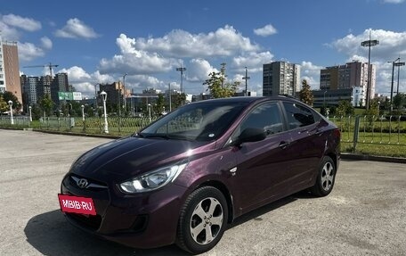 Hyundai Solaris II рестайлинг, 2011 год, 755 000 рублей, 2 фотография