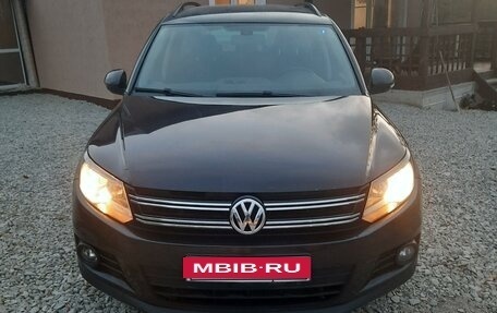 Volkswagen Tiguan I, 2015 год, 1 750 000 рублей, 5 фотография