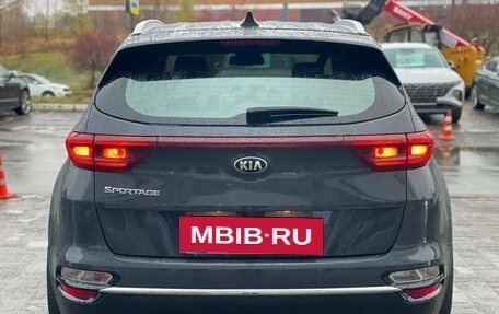 KIA Sportage IV рестайлинг, 2021 год, 2 650 000 рублей, 8 фотография