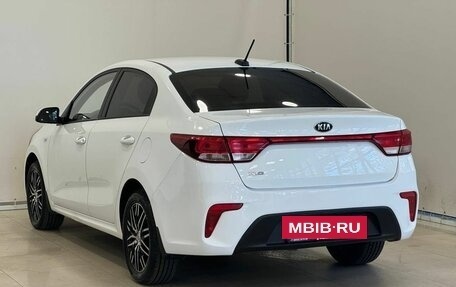 KIA Rio IV, 2017 год, 1 350 000 рублей, 7 фотография