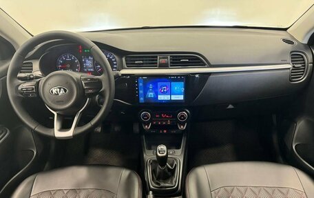 KIA Rio IV, 2017 год, 1 350 000 рублей, 16 фотография