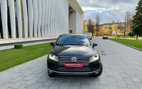 Volkswagen Touareg III, 2015 год, 3 000 000 рублей, 3 фотография